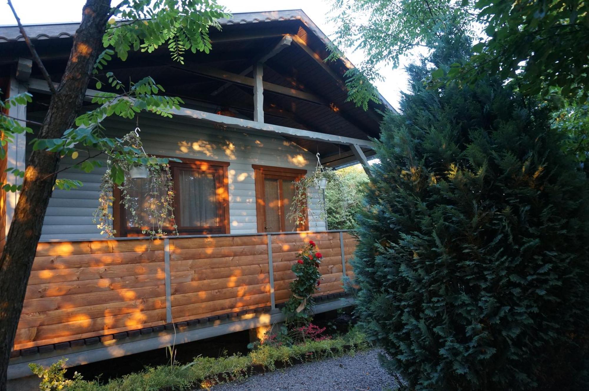 Natura Chalets Praid Exteriör bild